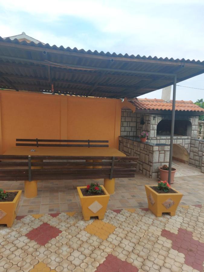 Apartman Sneky Vodnjan Exterior photo