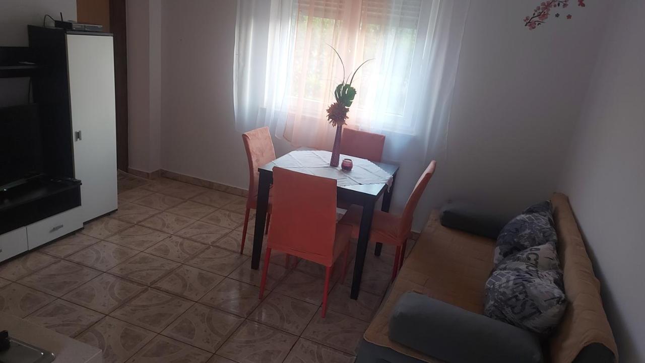 Apartman Sneky Vodnjan Exterior photo